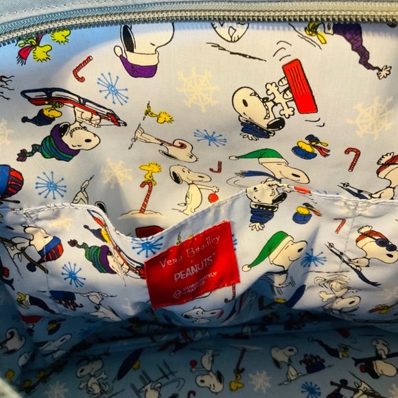 🌹Vera Bradley Large Tote Peanuts Ski Slope Snoopy Gray - Picture 4 of 6
